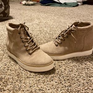 Dr. Scholl’s booties NEW